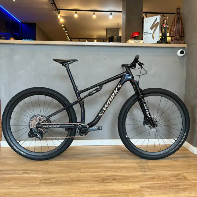 Specialized Epic S-Works 2023 - Semi Nova