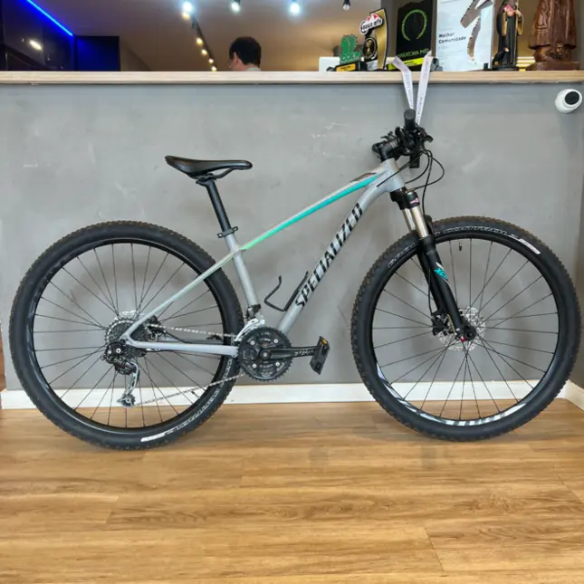 Specialized Rockhopper Expert 2018 - Semi Nova